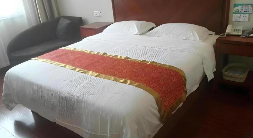 Greentree Inn Linyi Feixian Jianshe Road Express Hotel Exterior photo